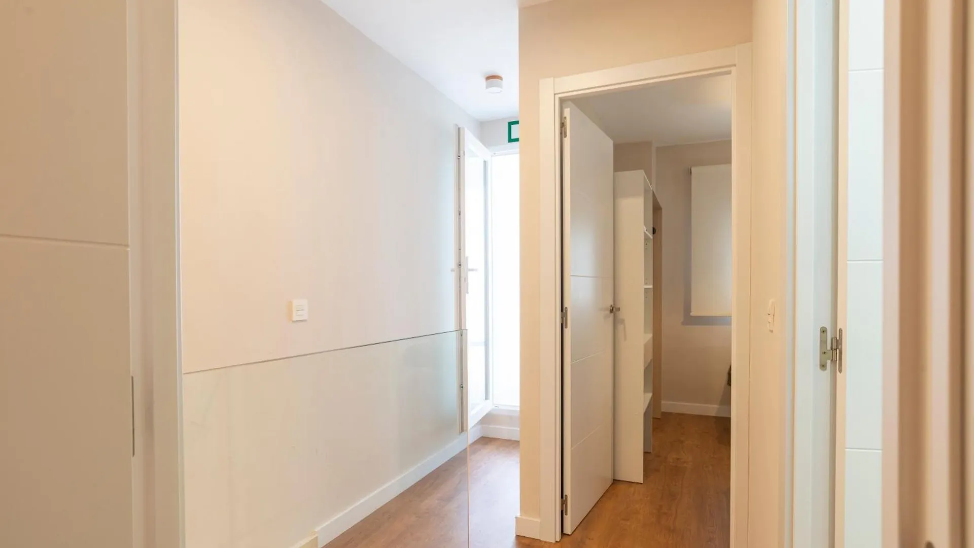 Colina Beach By Ele Apartments Torremolinos 0*,  Spanje