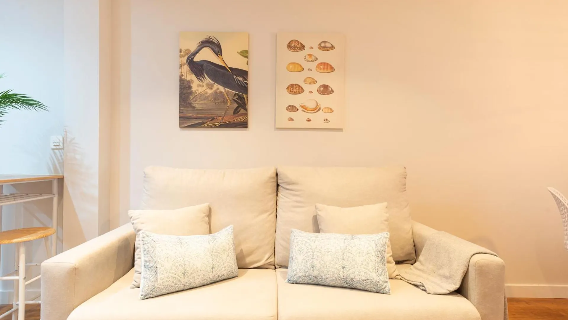 Colina Beach By Ele Apartments Торремолинос Испания